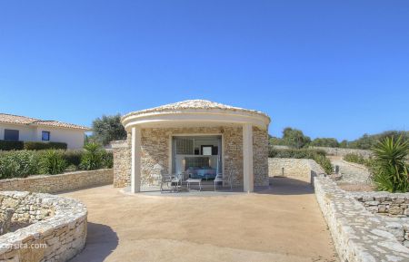Bed & Breakfast no.21114 Bonifacio - Corse - chambre d'h&ocirc;tes &agrave; Bonifacio : Corse du Sud : la maisonnette