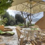 G&icirc;te &agrave; Tiuccia en Corse du Sud : la terrasse avec la vue mer