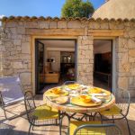 Gite &agrave; Bocognano, Le Grand Ajaccio, Corse du Sud, Labellis&eacute; G&icirc;tes de France : la maison