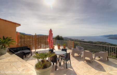 Gite n&deg;22432 Viggianello - Corse - G&icirc;te &agrave; Viggianello, le grand Valinco, Corse du Sud, labellis&eacute; G&icirc;tes de France : la terrasse et la vue 