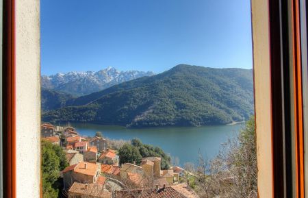 Gite à Tolla, le Grand Ajaccio, Corse du Sud, labellisé Gîtes de France : la vue depuis le séjour Gite n°27141 Tolla - Corse - Gite à Tolla, le Grand Ajaccio, Corse du Sud, labellisé Gîtes de France : la vue depuis le séjour