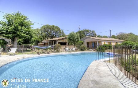 Chambres d'hôtes à Sotta, Corse du du Sud, labelisé Gîtes de France : la piscine Bed & Breakfast no.25222 Sotta - Corse - Chambres d'hôtes à Sotta, Corse du du Sud, labelisé Gîtes de France : la piscine