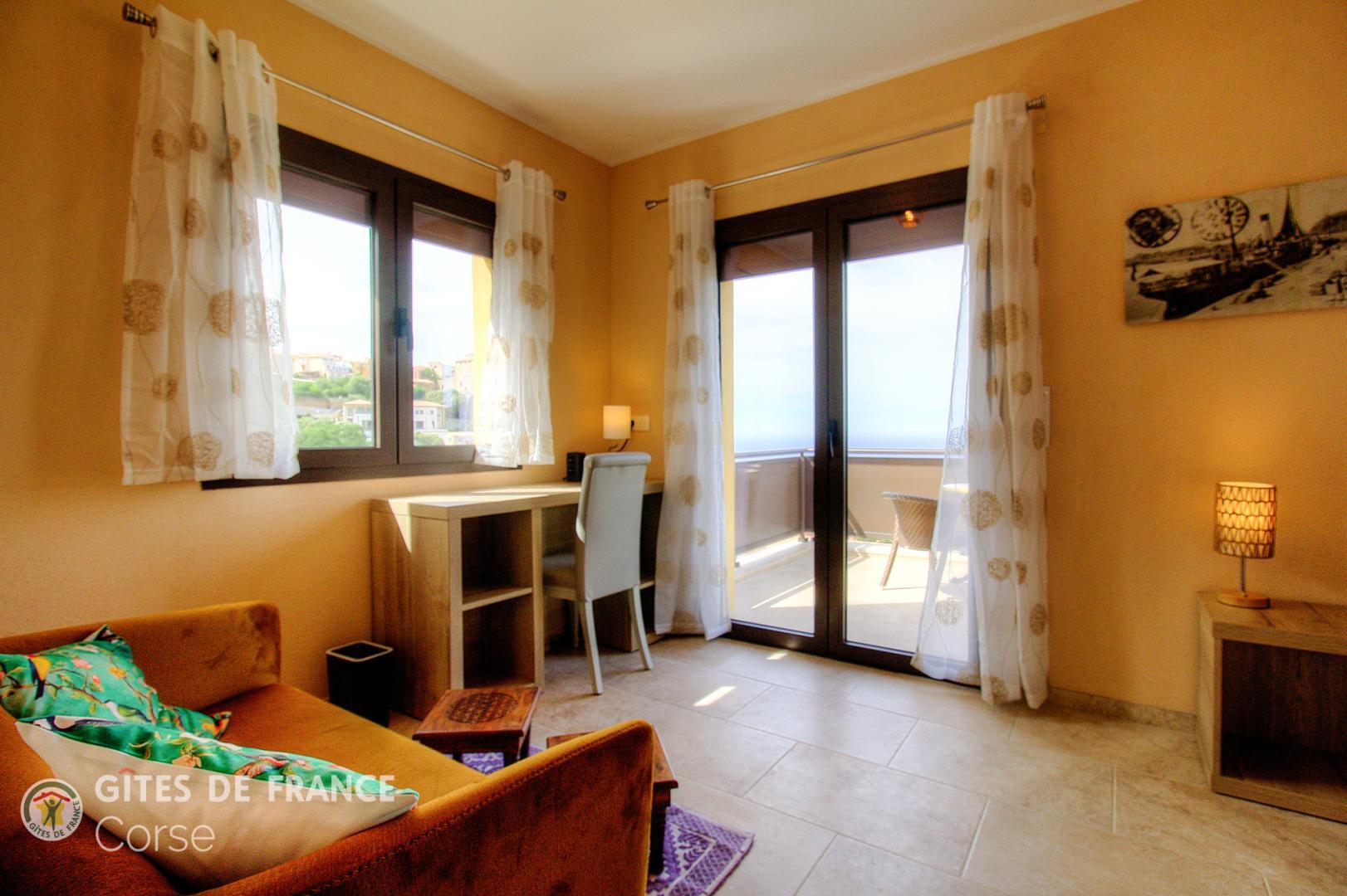 Chambres d'hôtes à Monticello, Balagne, Haute-Corse, labellisé Gites de France : la chambre Turchinu photo 12