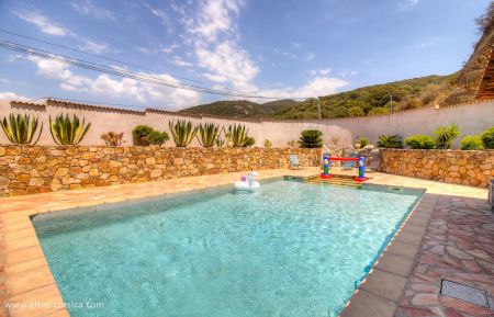 Gite n&deg;26361 Viggianello - Corse - Gite &agrave; Viggianello, Le Grand Valinco, Corse du Sud, labelis&eacute; G&icirc;tes de France : la piscine