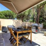 G&icirc;te &agrave; Calvi, Balagne, Haute-Corse, labellis&eacute; G&icirc;tes de France : la terrasse