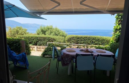 Gite n&deg;21702 Tiuccia - Corse - G&icirc;te &agrave; Tiuccia, la c&ocirc;te Ouest, Corse-du-Sud, labellis&eacute; G&icirc;tes de France : la terrasse