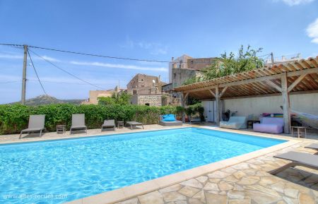 Gite n&deg;55318 Cateri - Corse - G&icirc;te &agrave; Cateri, Balagne, Haute-Corse, labellis&eacute; G&icirc;tes de France : la piscine / l'espace commun