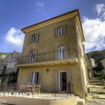 Gite &agrave; Vico, la Cote Ouest, Corse du Sud, labellis&eacute; G&icirc;te de France : la b&acirc;tisse