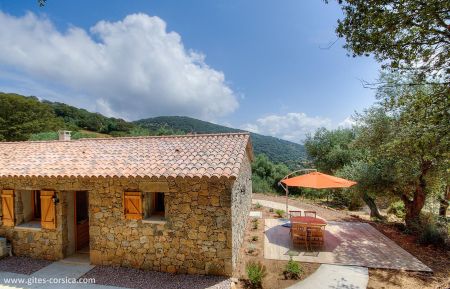 Gite n&deg;24821 Carg&egrave;se - Corse - G&icirc;te &agrave; Cargese, la c&ocirc;te ouest, la bergerie