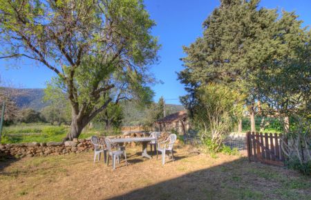 Gite n&deg;14782 Figari - Corse - Gite &agrave; Figari, corse du Sud, le jardin &agrave; l'arri&egrave;re du gite