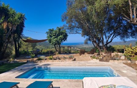 Bed & Breakfast no.15292 Sollacaro - Corse - Chambre d'h&ocirc;tes &agrave; Sollacaro, le Grand Valinco, labellis&eacute; G&icirc;tes de France :
la piscine