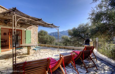 Gite n&deg;55310 Cateri - Corse - G&icirc;te &agrave; Cateri, Balagne, Haute-Corse, labellis&eacute; G&icirc;tes de France : la terrasse