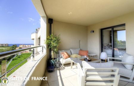 Gite n&deg;28721 Albitreccia - Corse - Gite &agrave; Agosta, le Grand Ajaccio, Corse du sud, labellis&eacute; G&icirc;tes de France : la terrasse