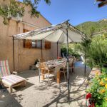 G&icirc;te &agrave; Valle Di Mezzana, Le Grand Ajaccio, Corse du Sud, labellis&eacute; G&icirc;tes de France : le gite avec la terrasse